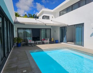 House / Villa - 5 Bedrooms - 420 m²