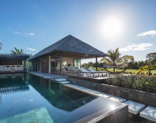 House / Villa - 5 Bedrooms - 520 m²