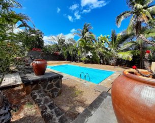 House / Villa - 5 Bedrooms - 600 m²