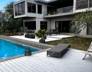 House / Villa - 5 Bedrooms - 600 m²