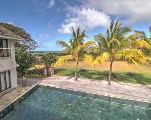 House / Villa - 5 Bedrooms - 610 m²