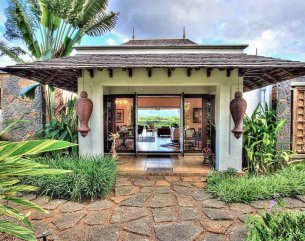 House / Villa - 6 Bedrooms - 830 m²