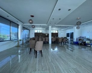 Local Commercial - 622 m²