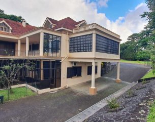 Maison/Villa - 4 chambres - 1100 m²