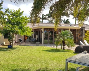 Maison/Villa - 4 chambres - 254 m²