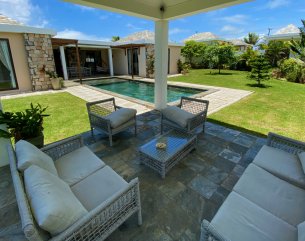 Maison/Villa - 4 chambres - 300 m²
