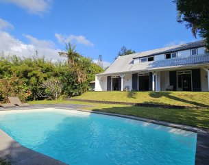 Maison/Villa - 4 chambres - 400 m²