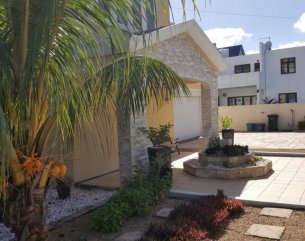 Maison/Villa - 4 chambres - 465 m²