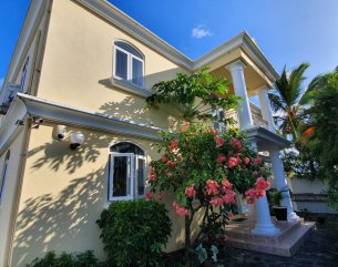 Maison/Villa - 5 chambres - 412 m²