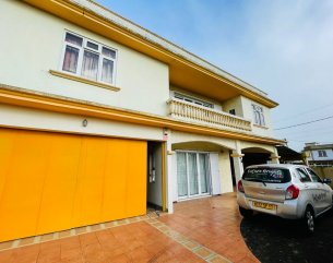 Maison/Villa - 5 chambres - N.S m²