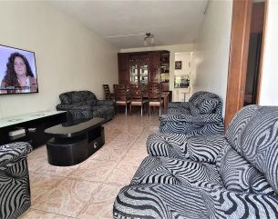 Maison/Villa - 6 chambres - 2500 p²