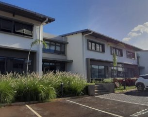 Office - 48 m²