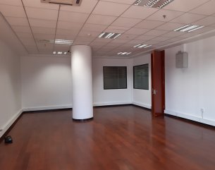 Office - 64 m²