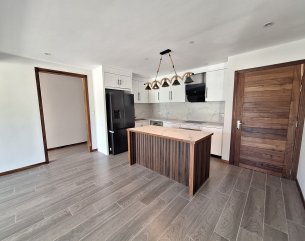 Penthouse - 3 Bedrooms - 135 m²