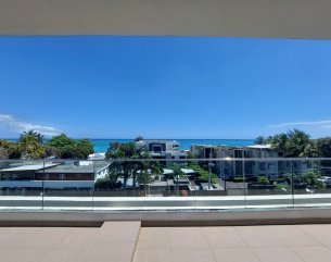 Penthouse - 3 Bedrooms - 240 m²