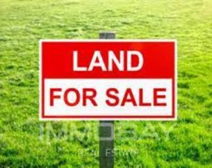 Residential land - 5 Perche(s)