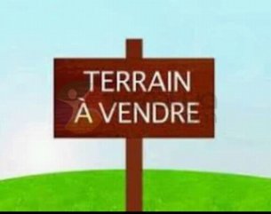 Terrain résidentiel - 618 m²