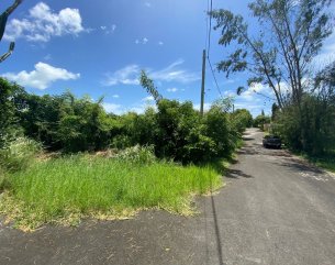 Terrain résidentiel - 655 m²
