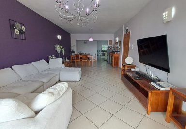 Appartement - 3 chambres - 200 m²