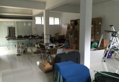 Commercial building - 391 m²