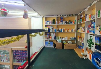 Commercial space - 90 m²