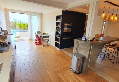 House / Villa - 4 Bedrooms - 260 m²
