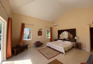 House / Villa - 5 Bedrooms - 460 m²