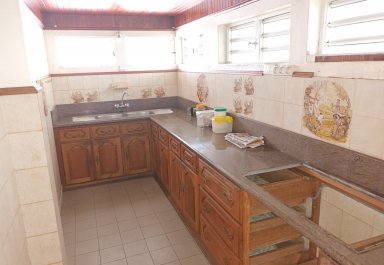 Maison/Villa - 4 chambres - 265 m²