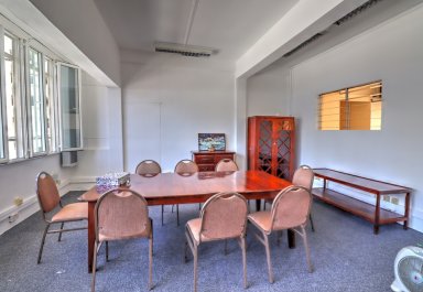 Office - 2500 m²