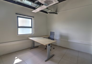 Office - 291 m²