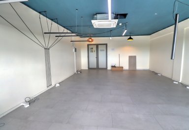 Office - 49 m²