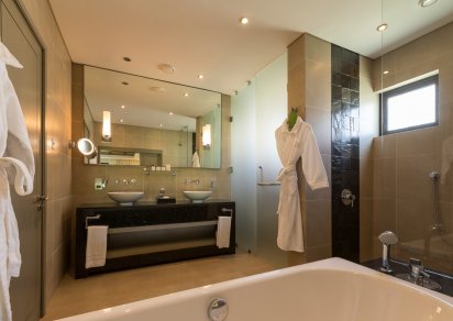 Apartment - 2 Bedrooms - 150 m²