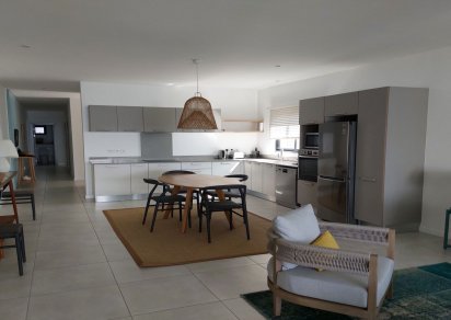 Apartment - 2 Bedrooms - 160 m²