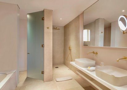 Apartment - 2 Bedrooms - 181 m²