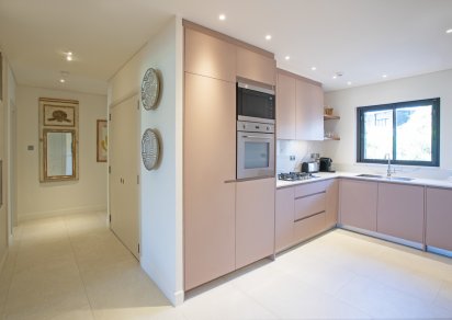 Apartment - 2 Bedrooms - 184 m²