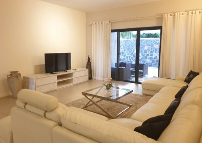 Apartment - 2 Bedrooms - 200 m²