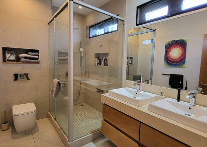 Apartment - 3 Bedrooms - 170 m²