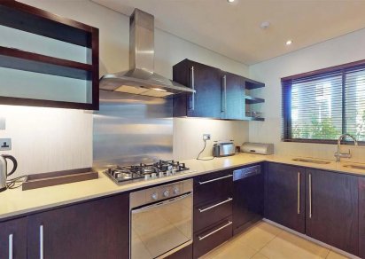 Apartment - 3 Bedrooms - 186 m²