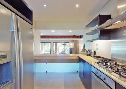 Apartment - 3 Bedrooms - 186 m²