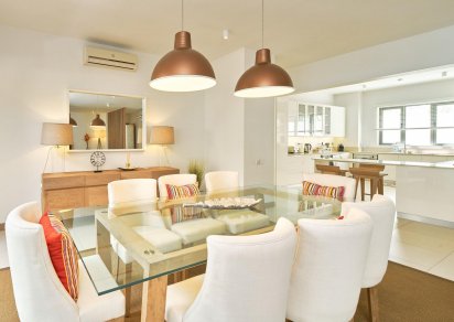 Apartment - 3 Bedrooms - 190 m²
