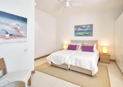 Apartment - 3 Bedrooms - 190 m²