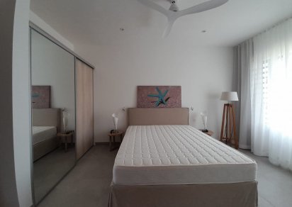 Apartment - 3 Bedrooms - 199 m²