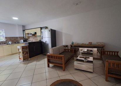 Apartment - 3 Bedrooms - 200 m²
