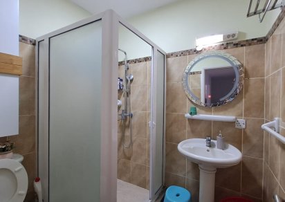 Apartment - 3 Bedrooms - 200 m²