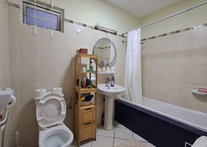 Apartment - 3 Bedrooms - 200 m²
