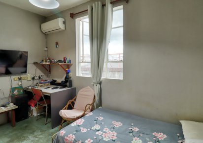 Apartment - 3 Bedrooms - 209 m²