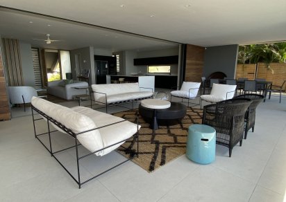 Apartment - 3 Bedrooms - 250 m²