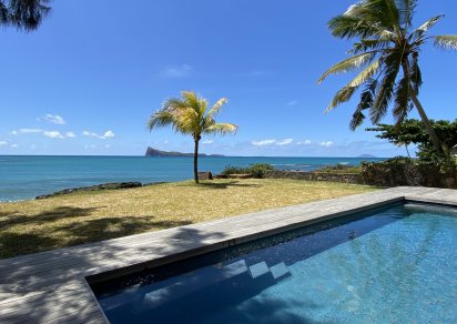Apartment - 3 Bedrooms - 250 m²