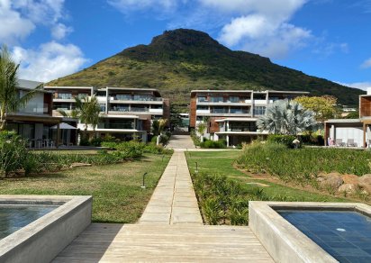 Apartment - 3 Bedrooms - 280 m²
