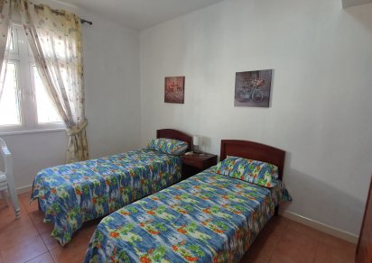 Apartment - 3 Bedrooms - 860 m²